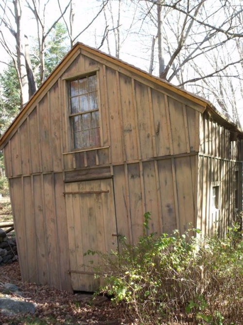 Original corn crib